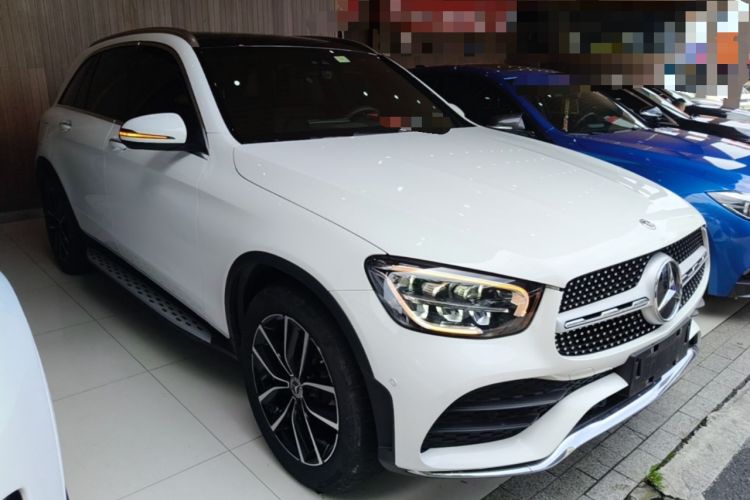 Used Mercedes-Benz GLC 2021 GLC 300 L 4MATIC Dynamic Model Front Right 45 Deg