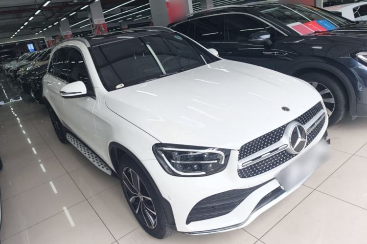 Used Mercedes-Benz GLC 2021 GLC 300 L 4MATIC Dynamic Model Front Right 45 Deg