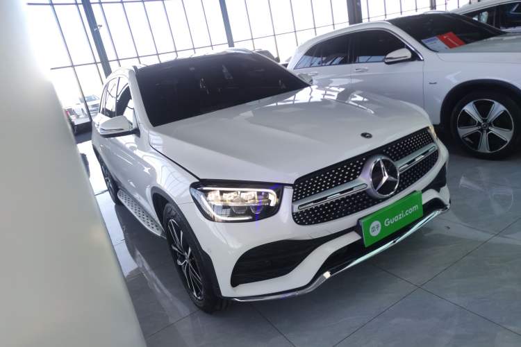Used Mercedes-Benz GLC 2021 GLC 300 L 4MATIC Dynamic Model Front Right 45 Deg