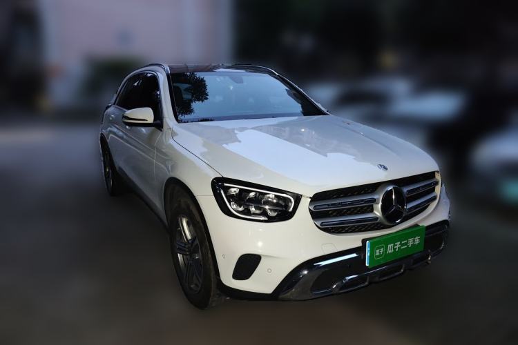Used Mercedes-Benz GLC 2021 GLC 260 L 4MATIC Dynamic Edition Front Right 45 Deg