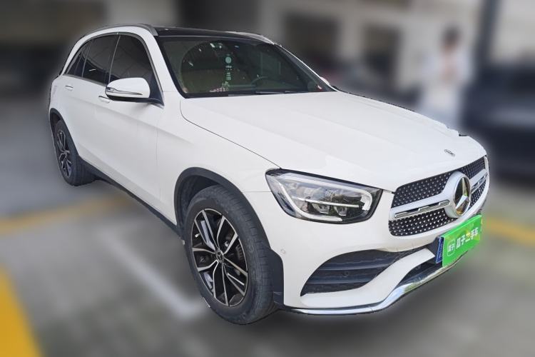 Used Mercedes-Benz GLC 2021 GLC 260 L 4MATIC Luxury Model Front Right 45 Deg
