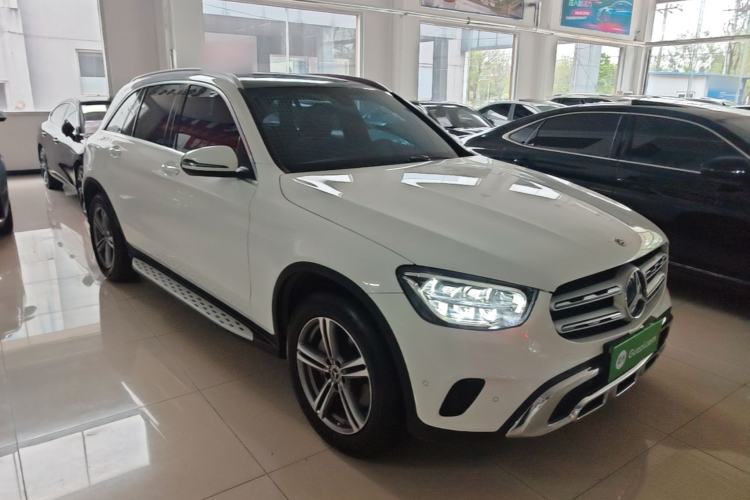 Used Mercedes-Benz GLC 2021 GLC 260 L 4MATIC Dynamic Edition Front Right 45 Deg