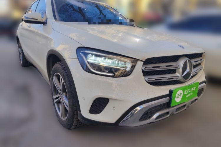 Used Mercedes-Benz GLC 2021 GLC 260 L 4MATIC Dynamic Edition Front Right 45 Deg