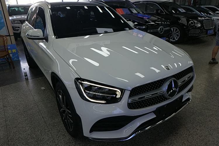 Used Mercedes-Benz GLC 2021 GLC 260 L 4MATIC Luxury Model Front Right 45 Deg