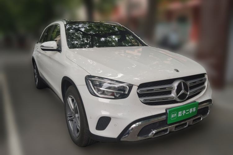 Used Mercedes-Benz GLC 2021 GLC 260 L 4MATIC Dynamic Edition Front Right 45 Deg
