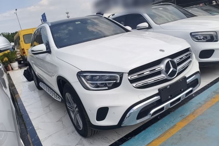 Used Mercedes-Benz GLC 2021 GLC 260 L 4MATIC Dynamic Edition Front Right 45 Deg