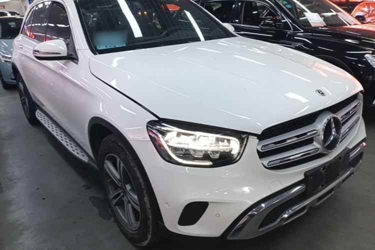 Used Mercedes-Benz GLC 2021 GLC 260 L 4MATIC Dynamic Edition Front Right 45 Deg