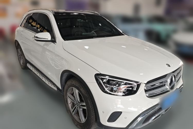 Used Mercedes-Benz GLC 2021 GLC 260 L 4MATIC Dynamic Edition Front Right 45 Deg