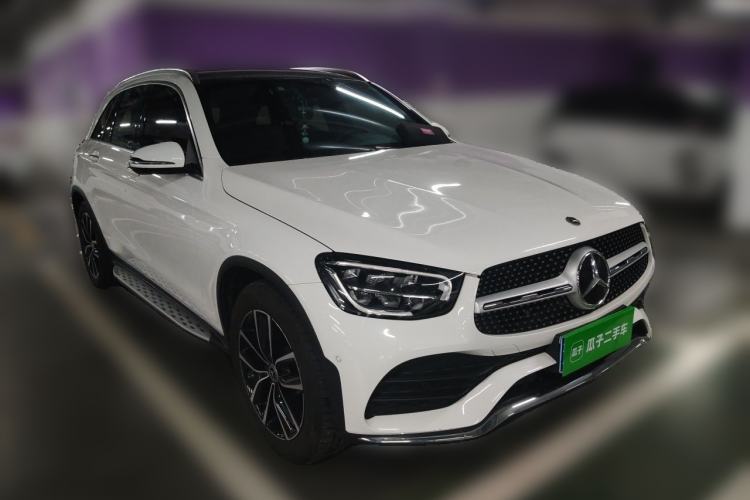 Used Mercedes-Benz GLC 2021 GLC 260 L 4MATIC Luxury Model Front Right 45 Deg