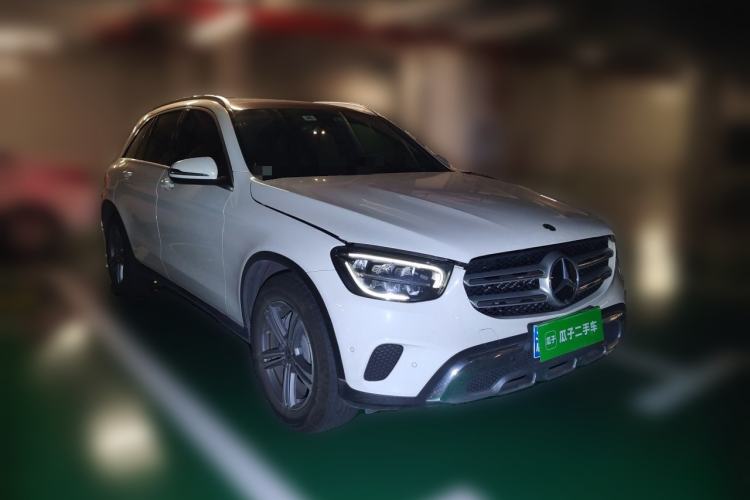 Used Mercedes-Benz GLC 2021 GLC 260 L 4MATIC Dynamic Edition Front Right 45 Deg