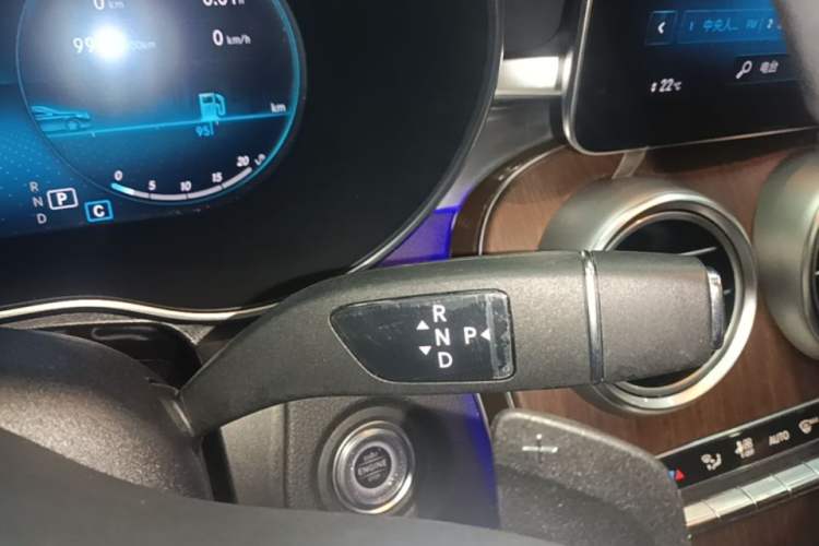 Used Mercedes-Benz GLC 2021 GLC 300 L 4MATIC Dynamic Model Gear Lever