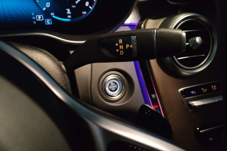 Used Mercedes-Benz GLC 2021 GLC 260 L 4MATIC Luxury Model Gear Lever