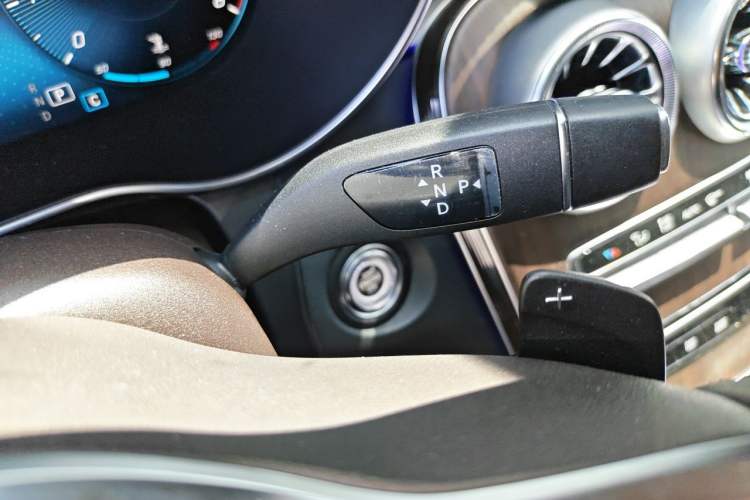 Used Mercedes-Benz GLC 2021 GLC 300 L 4MATIC Dynamic Model Gear Lever