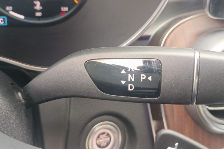 Used Mercedes-Benz GLC 2021 GLC 300 L 4MATIC Dynamic Model Gear Lever