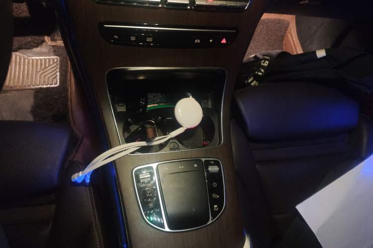 Used Mercedes-Benz GLC 2021 GLC 300 L 4MATIC Dynamic Model Gear Lever