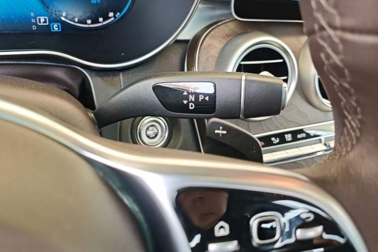 Used Mercedes-Benz GLC 2021 GLC 260 L 4MATIC Luxury Model Gear Lever
