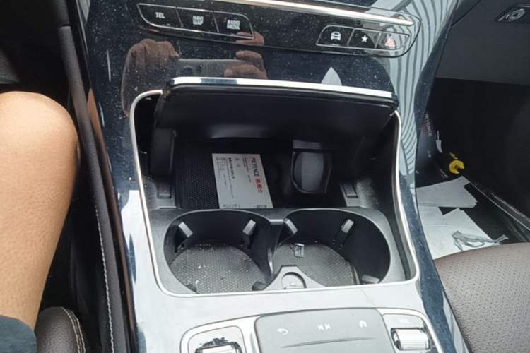 Used Mercedes-Benz GLC 2021 GLC 260 L 4MATIC Dynamic Edition Gear Lever