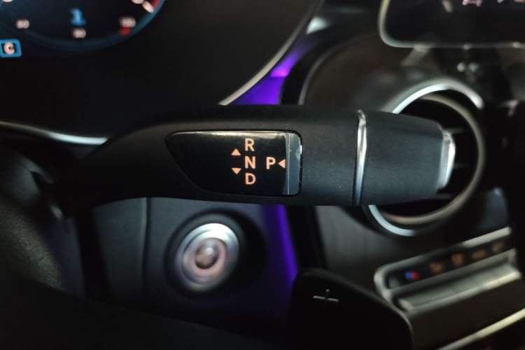 Used Mercedes-Benz GLC 2021 GLC 260 L 4MATIC Luxury Model Gear Lever