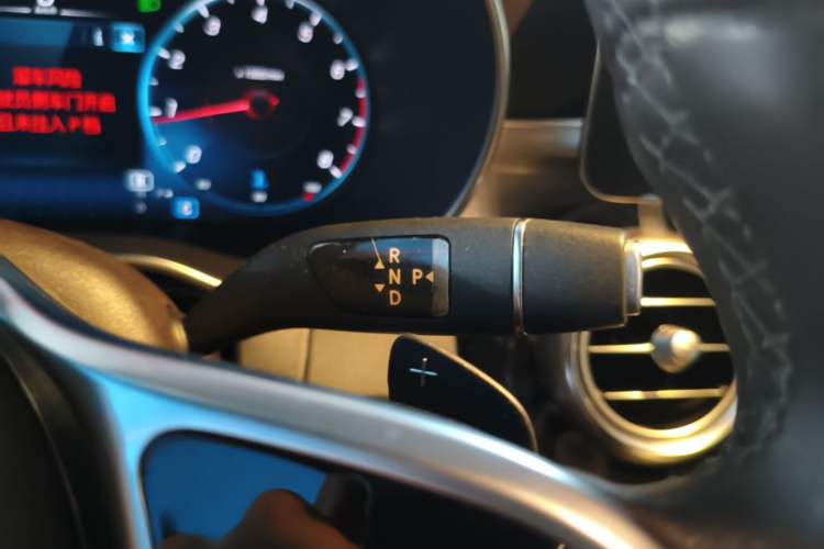 Used Mercedes-Benz GLC 2021 GLC 260 L 4MATIC Dynamic Edition Gear Lever
