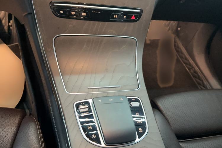 Used Mercedes-Benz GLC 2021 GLC 260 L 4MATIC Luxury Model Gear Lever