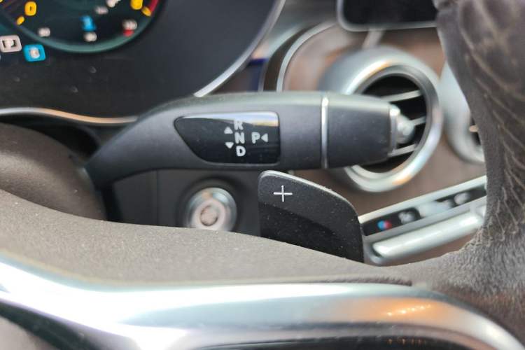 Used Mercedes-Benz GLC 2021 GLC 260 L 4MATIC Luxury Model Gear Lever