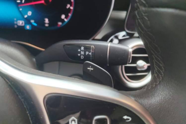 Used Mercedes-Benz GLC 2021 GLC 260 L 4MATIC Dynamic Edition Gear Lever