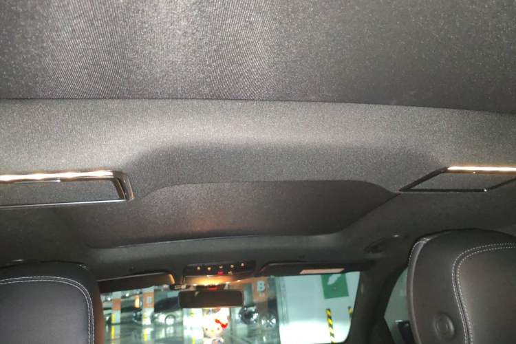 Used Mercedes-Benz GLC 2021 GLC 260 L 4MATIC Luxury Model Headliner