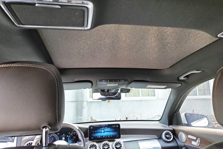 Used Mercedes-Benz GLC 2021 GLC 300 L 4MATIC Dynamic Model Headliner