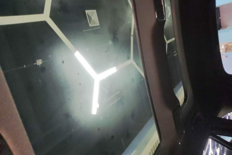 Used Mercedes-Benz GLC 2021 GLC 300 L 4MATIC Dynamic Model Headliner