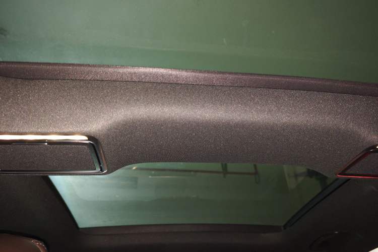 Used Mercedes-Benz GLC 2021 GLC 260 L 4MATIC Dynamic Edition Headliner