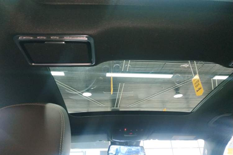 Used Mercedes-Benz GLC 2021 GLC 300 L 4MATIC Dynamic Model Headliner