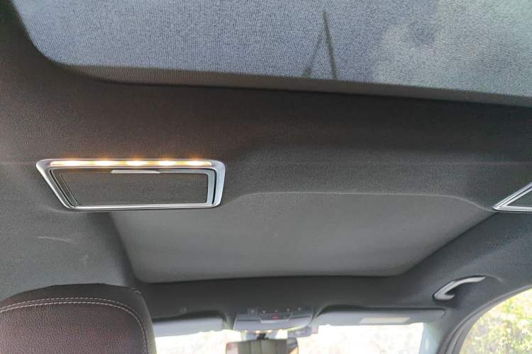 Used Mercedes-Benz GLC 2021 GLC 260 L 4MATIC Luxury Model Headliner