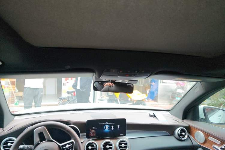 Used Mercedes-Benz GLC 2021 GLC 300 L 4MATIC Dynamic Model Headliner