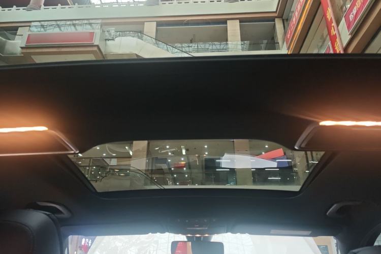 Used Mercedes-Benz GLC 2021 GLC 260 L 4MATIC Dynamic Edition Headliner