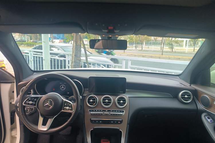 Used Mercedes-Benz GLC 2021 GLC 260 L 4MATIC Luxury Model Headliner