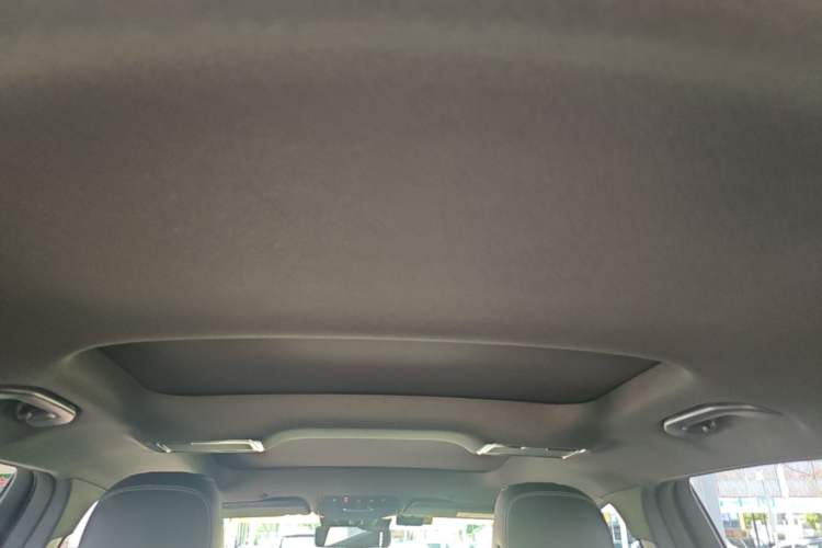 Used Mercedes-Benz GLC 2021 GLC 300 L 4MATIC Dynamic Model Headliner