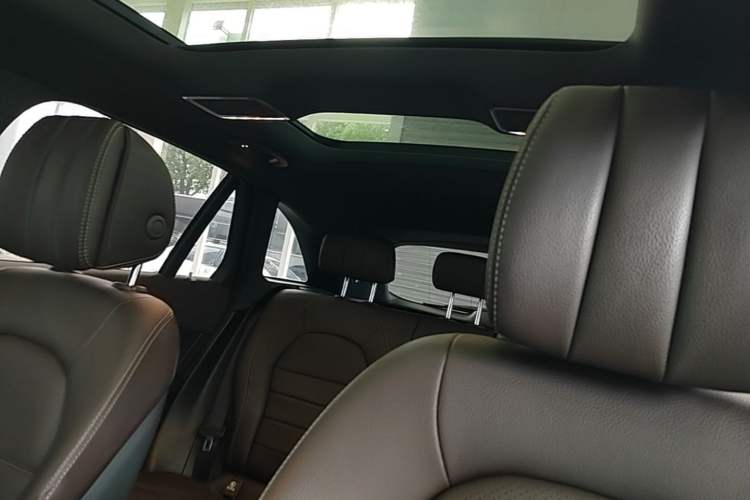 Used Mercedes-Benz GLC 2021 GLC 260 L 4MATIC Dynamic Edition Headliner