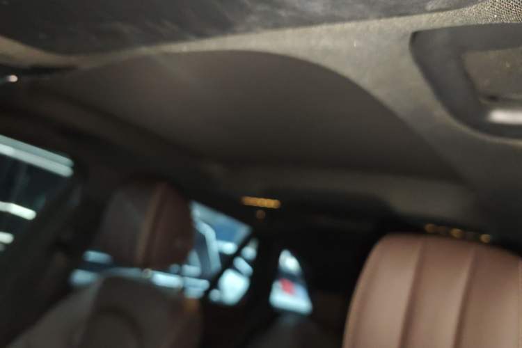 Used Mercedes-Benz GLC 2021 GLC 260 L 4MATIC Dynamic Edition Headliner