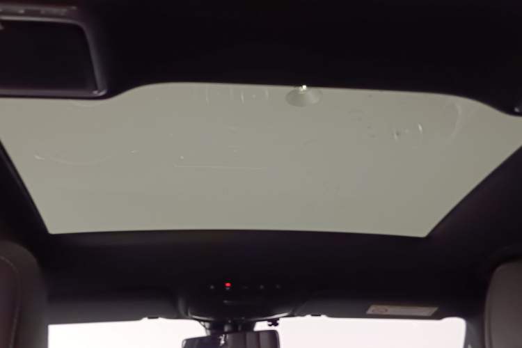Used Mercedes-Benz GLC 2021 GLC 260 L 4MATIC Dynamic Edition Headliner