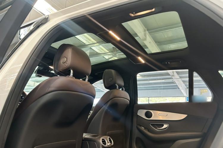 Used Mercedes-Benz GLC 2021 GLC 260 L 4MATIC Dynamic Edition Headliner
