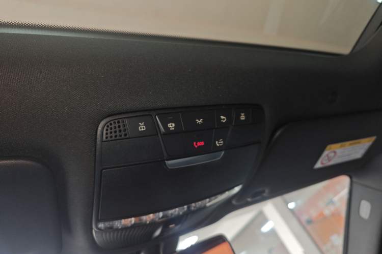 Used Mercedes-Benz GLC 2021 GLC 260 L 4MATIC Dynamic Edition Headliner