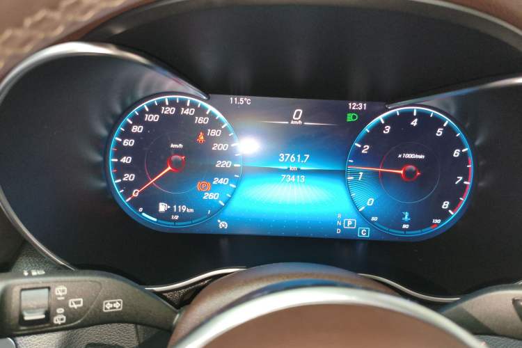 Used Mercedes-Benz GLC 2021 GLC 260 L 4MATIC Luxury Model Instrument Cluster
