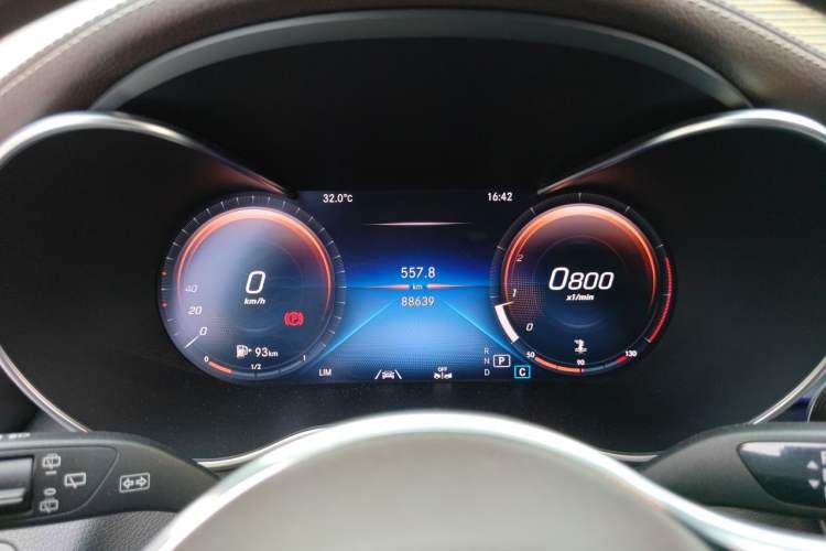 Used Mercedes-Benz GLC 2021 GLC 300 L 4MATIC Dynamic Model Instrument Cluster