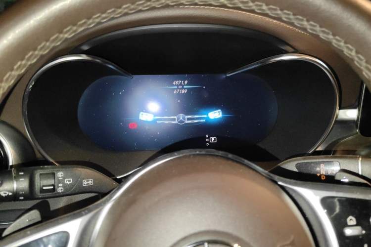 Used Mercedes-Benz GLC 2021 GLC 260 L 4MATIC Luxury Model Instrument Cluster