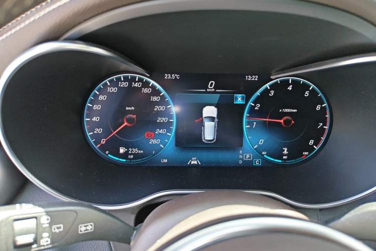 Used Mercedes-Benz GLC 2021 GLC 300 L 4MATIC Dynamic Model Instrument Cluster