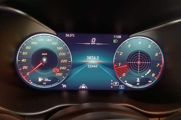 Used Mercedes-Benz GLC 2021 GLC 300 L 4MATIC Dynamic Model Instrument Cluster
