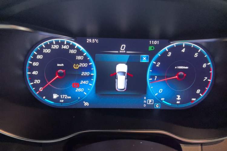 Used Mercedes-Benz GLC 2021 GLC 260 L 4MATIC Luxury Model Instrument Cluster