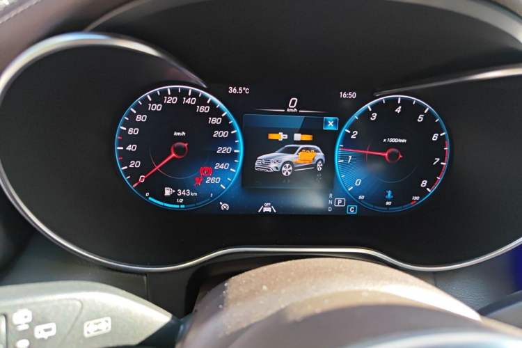 Used Mercedes-Benz GLC 2021 GLC 300 L 4MATIC Dynamic Model Instrument Cluster