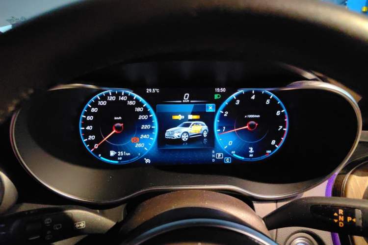 Used Mercedes-Benz GLC 2021 GLC 260 L 4MATIC Luxury Model Instrument Cluster