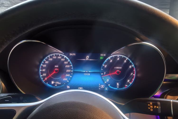 Used Mercedes-Benz GLC 2021 GLC 300 L 4MATIC Dynamic Model Instrument Cluster